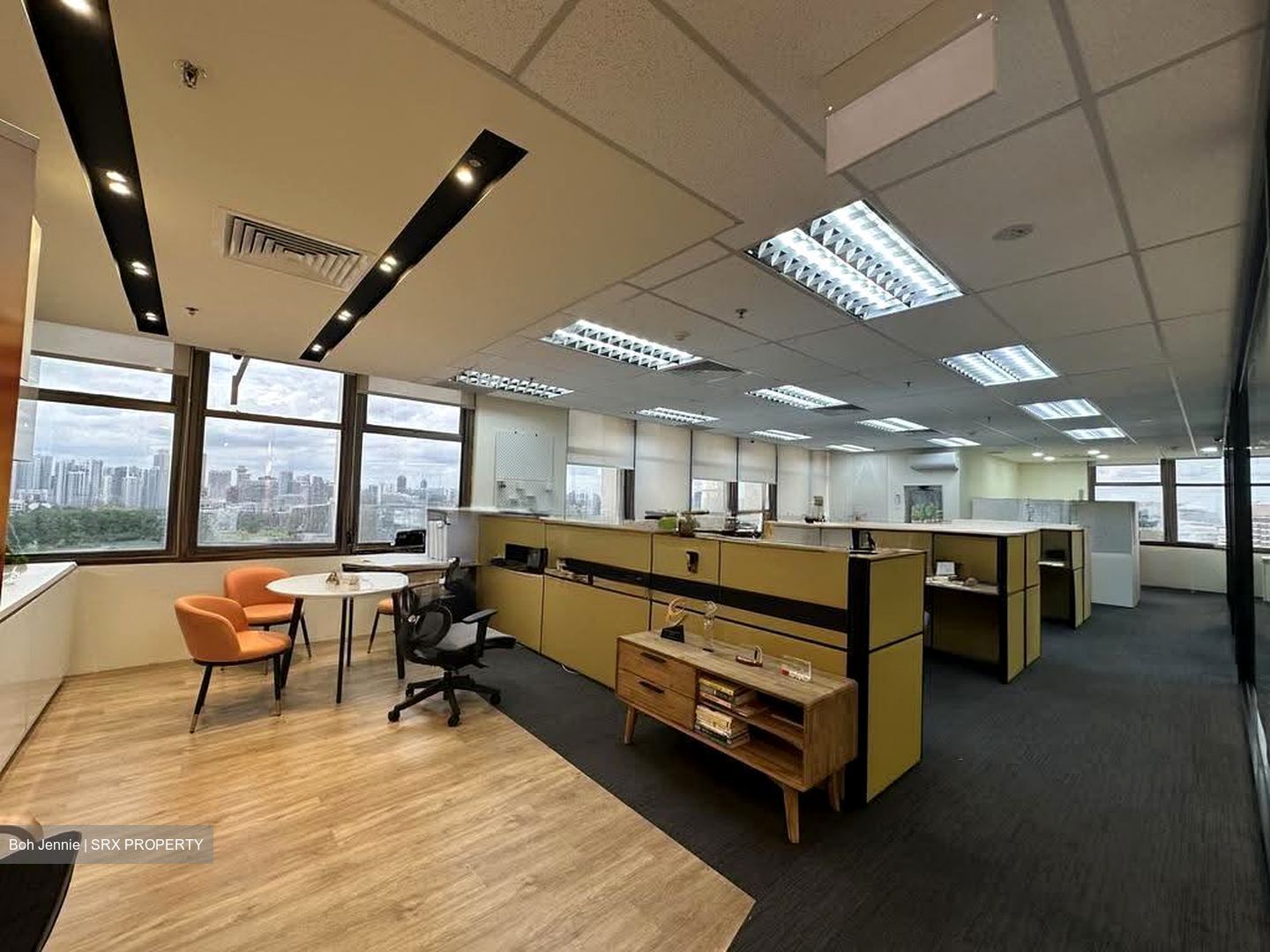 Peninsula Plaza (D6), Office #639007921